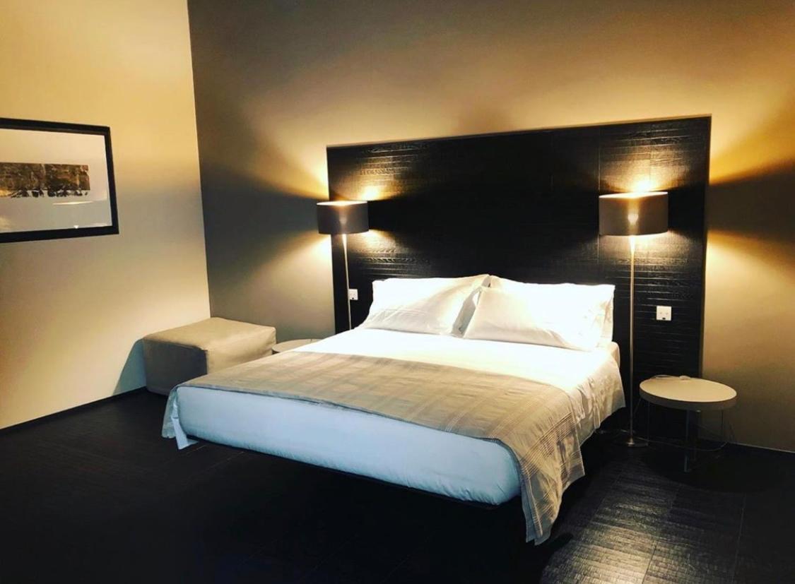 Salina Luxury Suites Parma Zewnętrze zdjęcie
